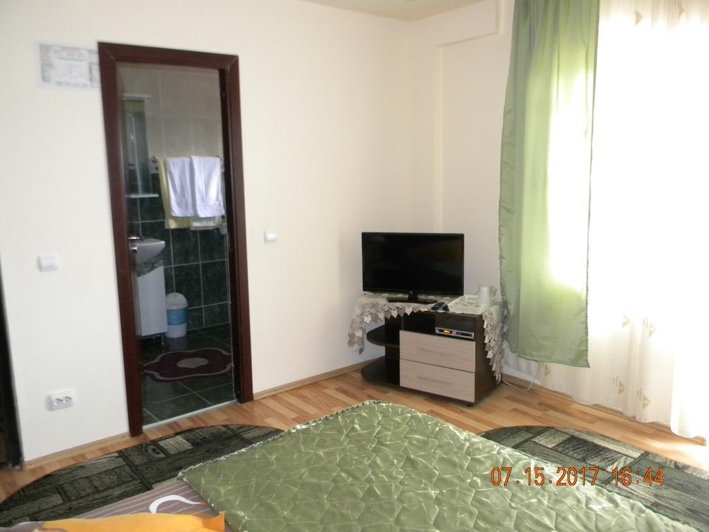 Pensiunea Mountain King Sîmbăta de Sus Exterior foto